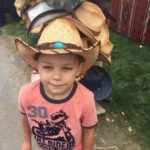 Meet your Posher, Melissa